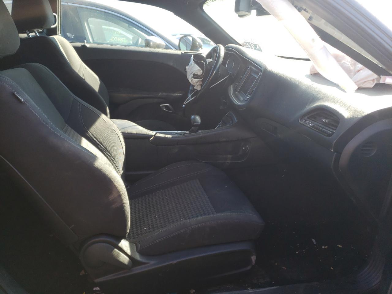 Photo 5 from auction – 2018 DODGE CHALLENGER with VIN 2C3CDZBT7JH331222