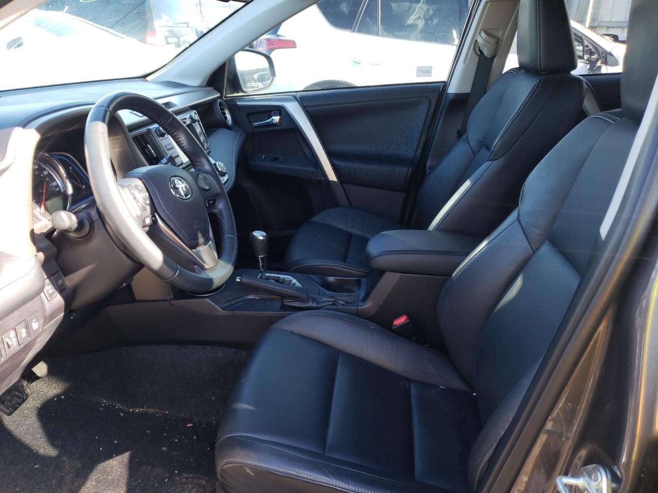 Zdjęcie 5 z aukcji – 2014 TOYOTA RAV4 LIMIT z VIN 2T3DFREVXEW193897