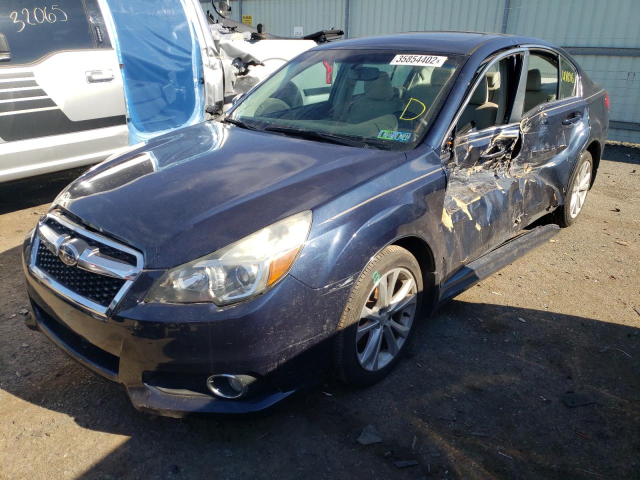 Photo 2 from auction – 2014 SUBARU LEGACY 2.5 with VIN 4S3BMBL66E3006657