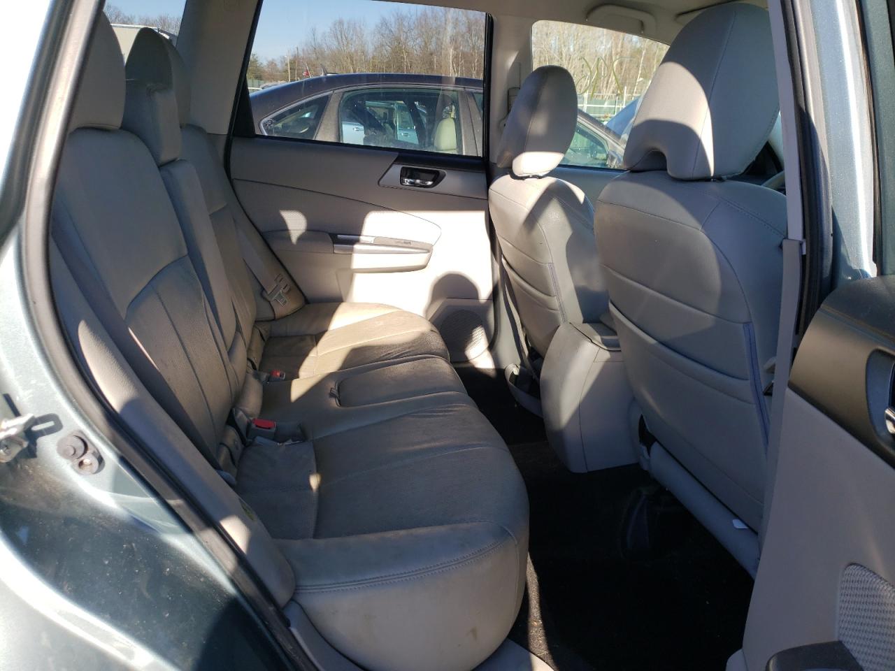 Photo 6 from auction – 2012 SUBARU FORESTER 2 with VIN JF2SHADC0CH444255
