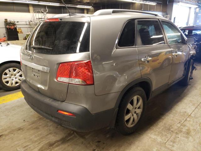 Photo 4 from auction – 2011 KIA SORENTO with VIN 5XYKTCA16BG095766