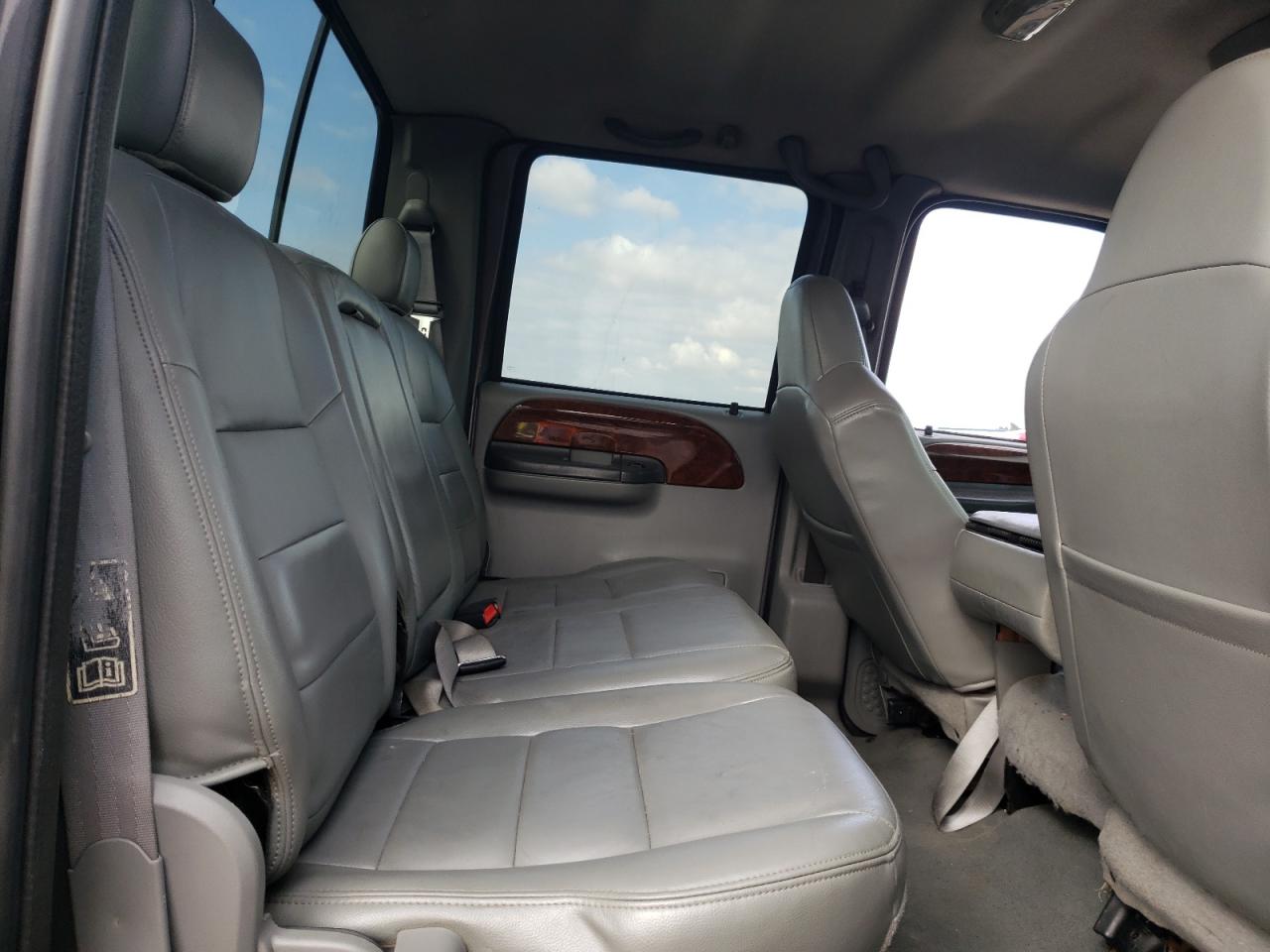 Photo 6 from auction – 2004 FORD F350 SRW S with VIN 1FTSW31S44EA21886