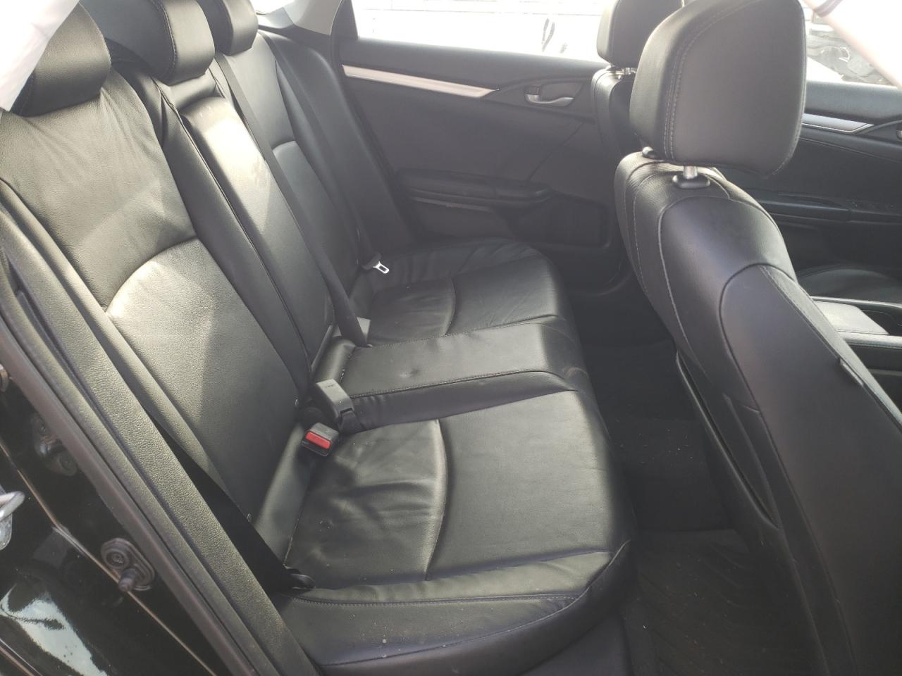 Photo 6 from auction – 2017 HONDA CIVIC EXL with VIN 19XFC1F77HE030787