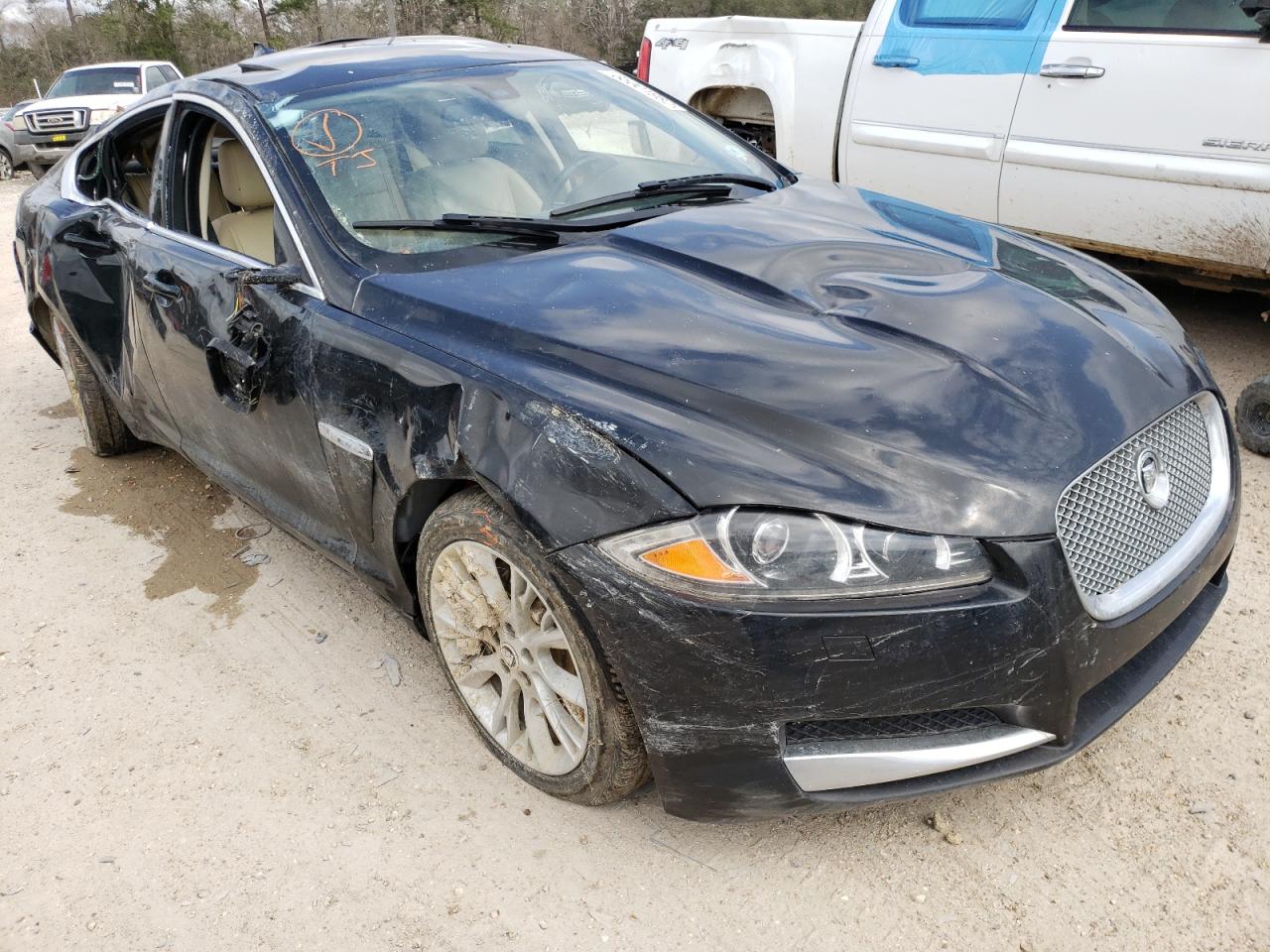JAGUAR XF 2013 with VIN SAJWA0E79D8U04954 - Photo from auction