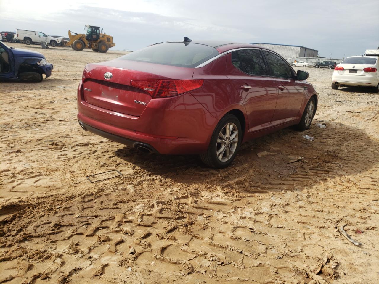 Photo 4 from auction – 2013 KIA OPTIMA EX with VIN 5XXGN4A72DG156080