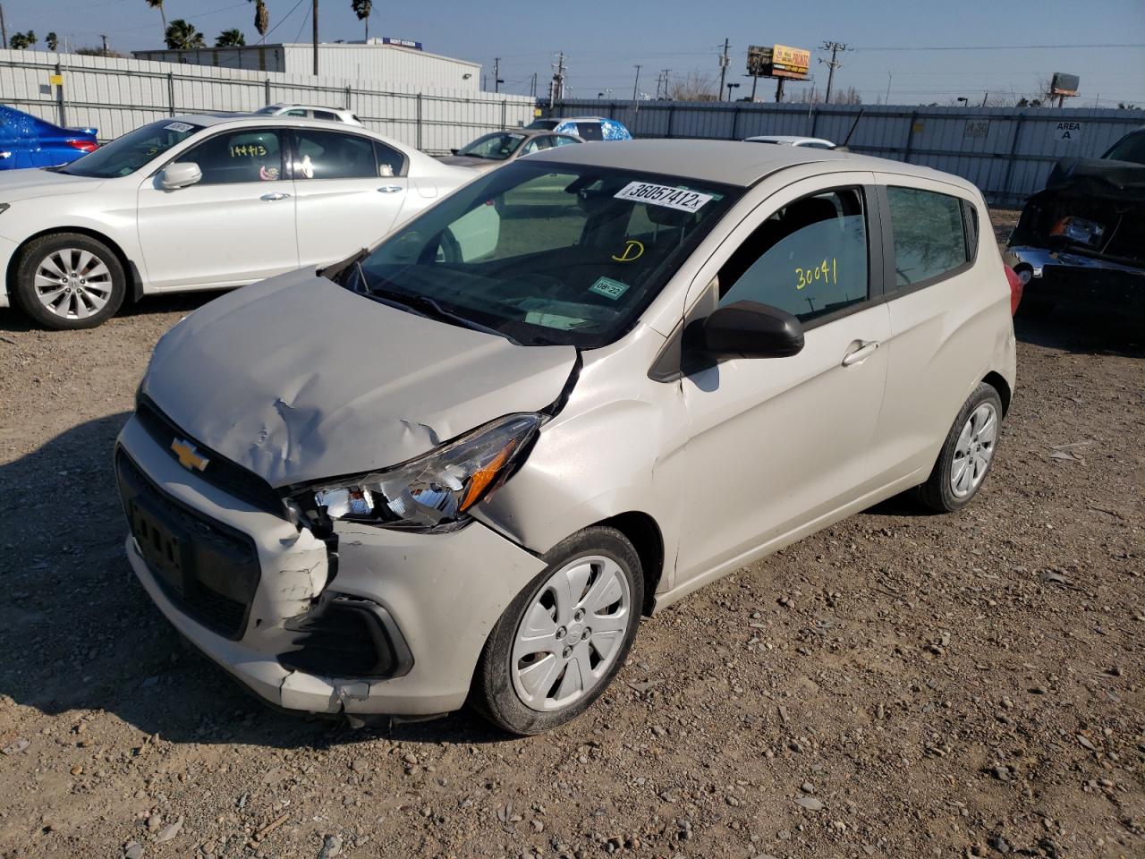 Photo 2 from auction – 2017 CHEVROLET SPARK LS with VIN KL8CB6SA2HC710424