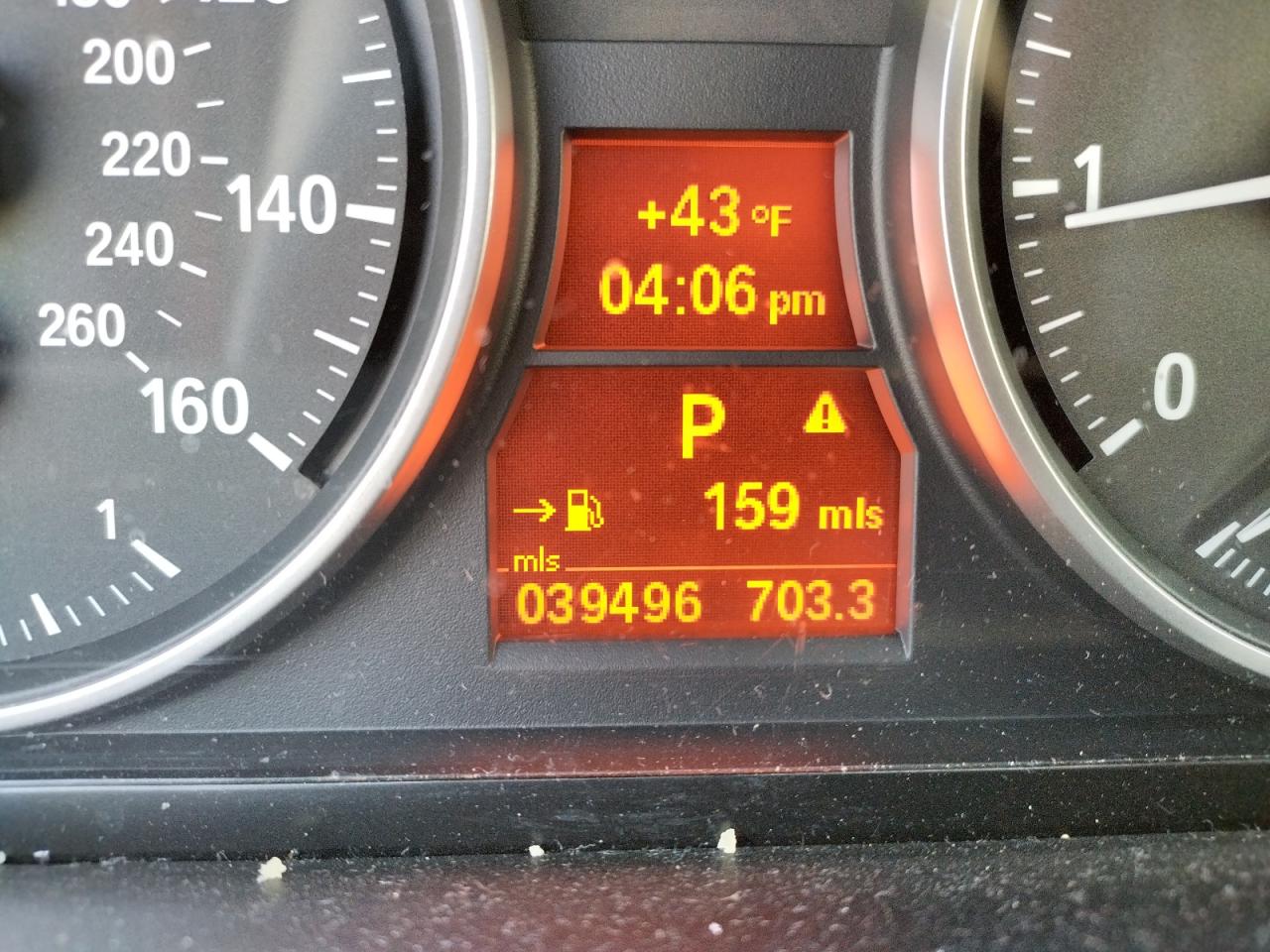 Photo 8 from auction – 2015 BMW X1 XDRIVE2 with VIN WBAVL1C59FVY38496