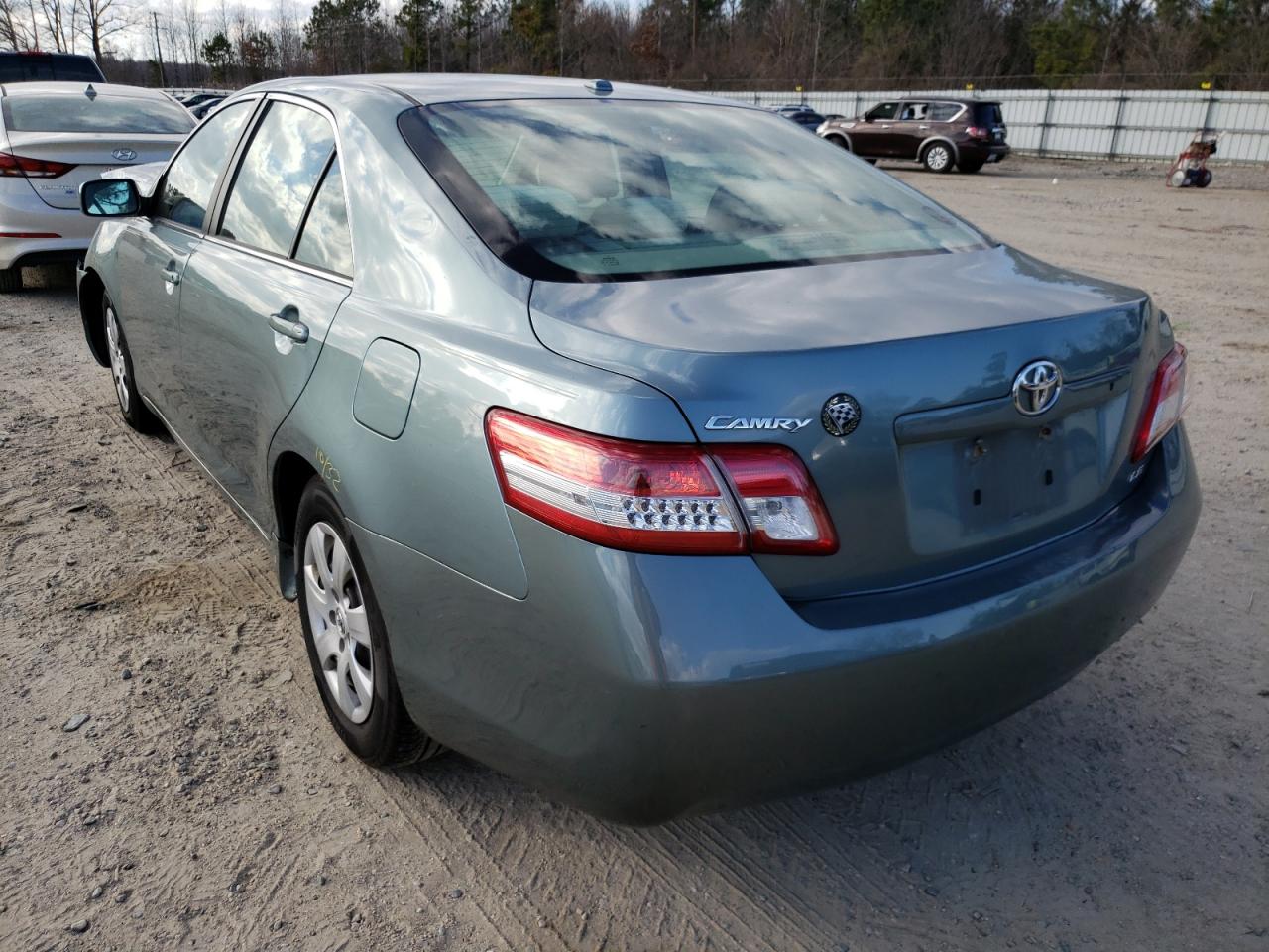 Photo 3 from auction – 2011 TOYOTA CAMRY BASE with VIN 4T1BF3EK6BU710627
