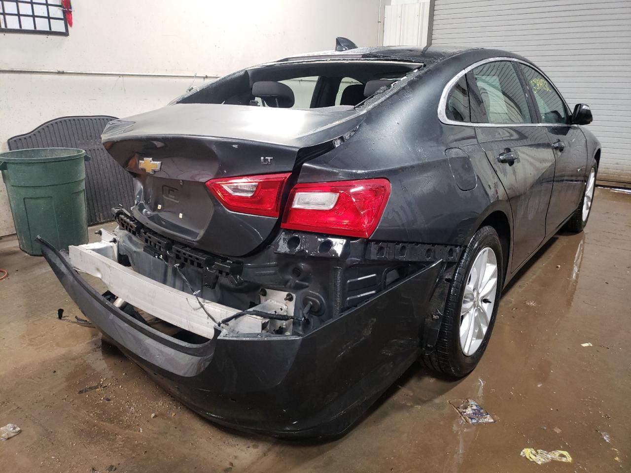 Photo 4 from auction – 2018 CHEVROLET MALIBU LT with VIN 1G1ZD5ST5JF113269