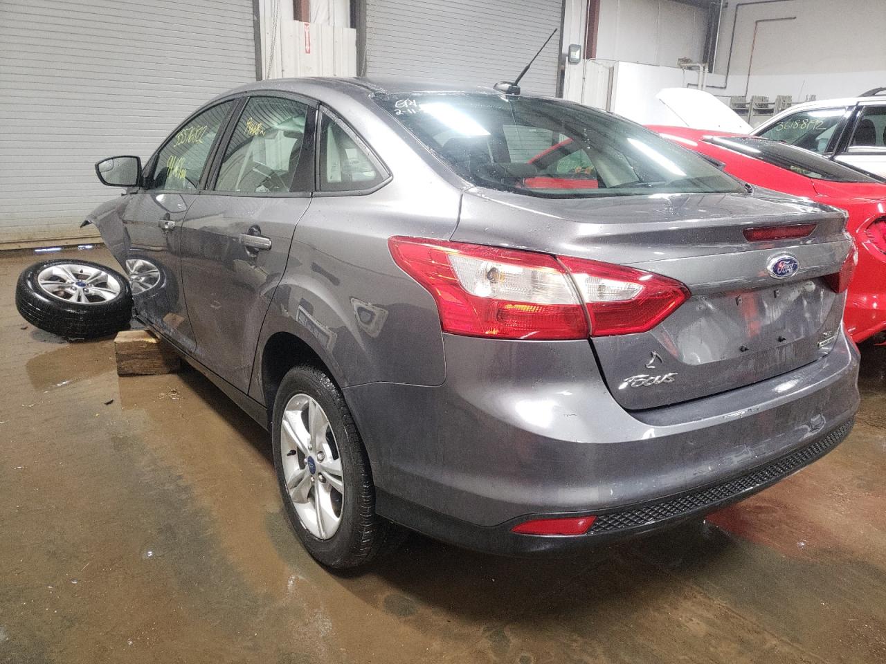 Photo 3 from auction – 2013 FORD FOCUS SE with VIN 1FADP3F25DL289460