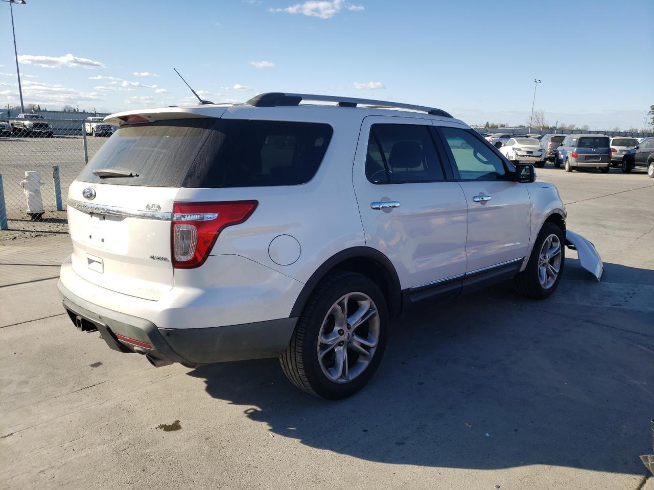 Zdjęcie 4 z aukcji – 2012 FORD EXPLORER L z VIN 1FMHK8F84CGA11888