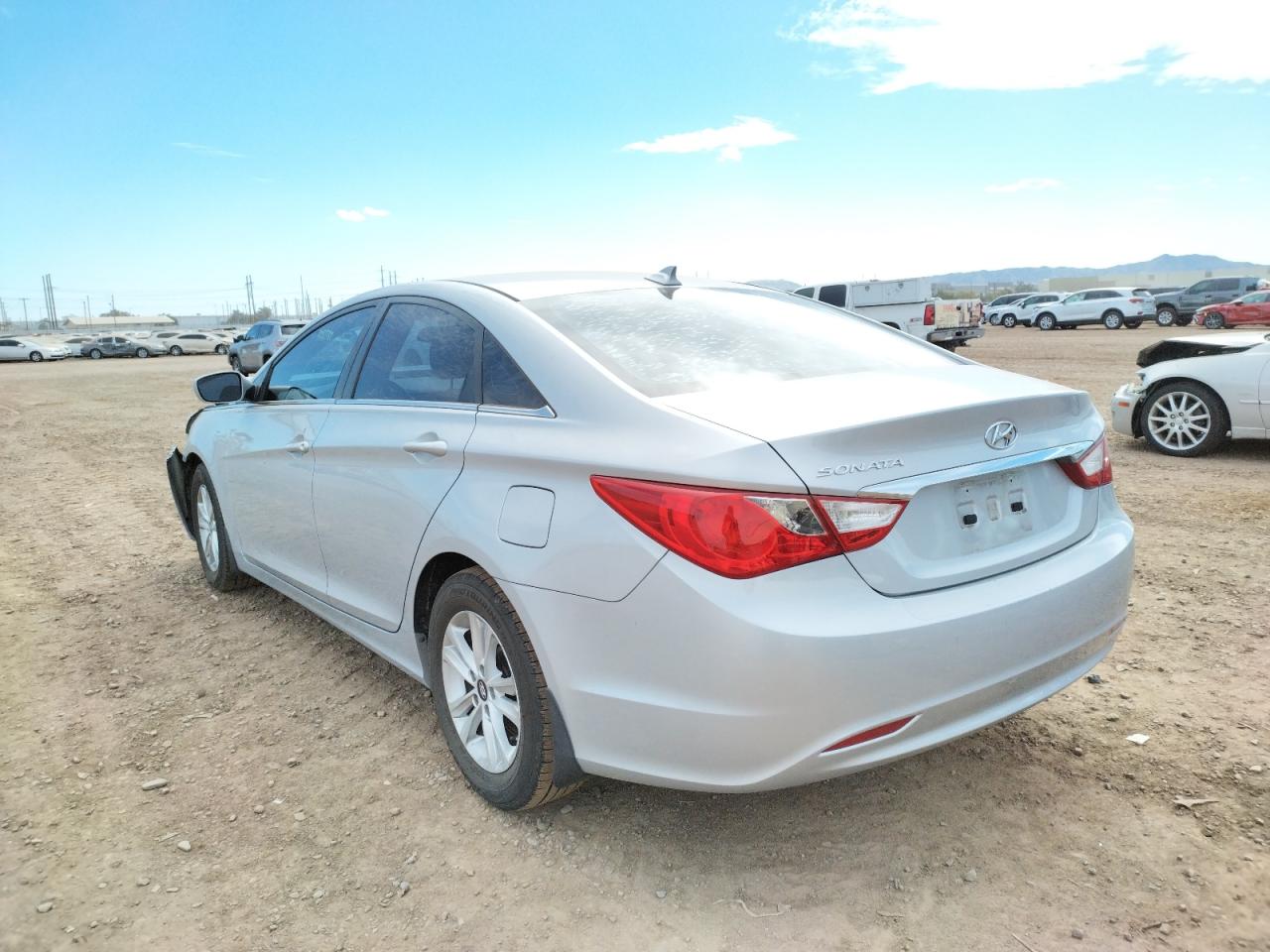 Photo 3 from auction – 2012 HYUNDAI SONATA GLS with VIN 5NPEB4AC3CH395587