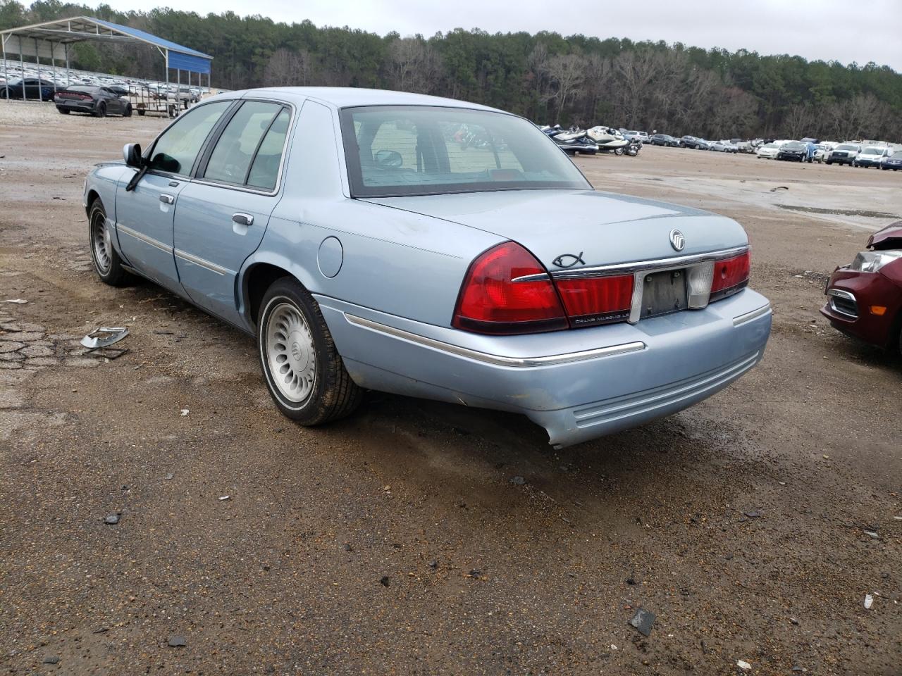 Photo 3 from auction – 2002 MERCURY GR MARQ with VIN 2MEFM75W82X649441