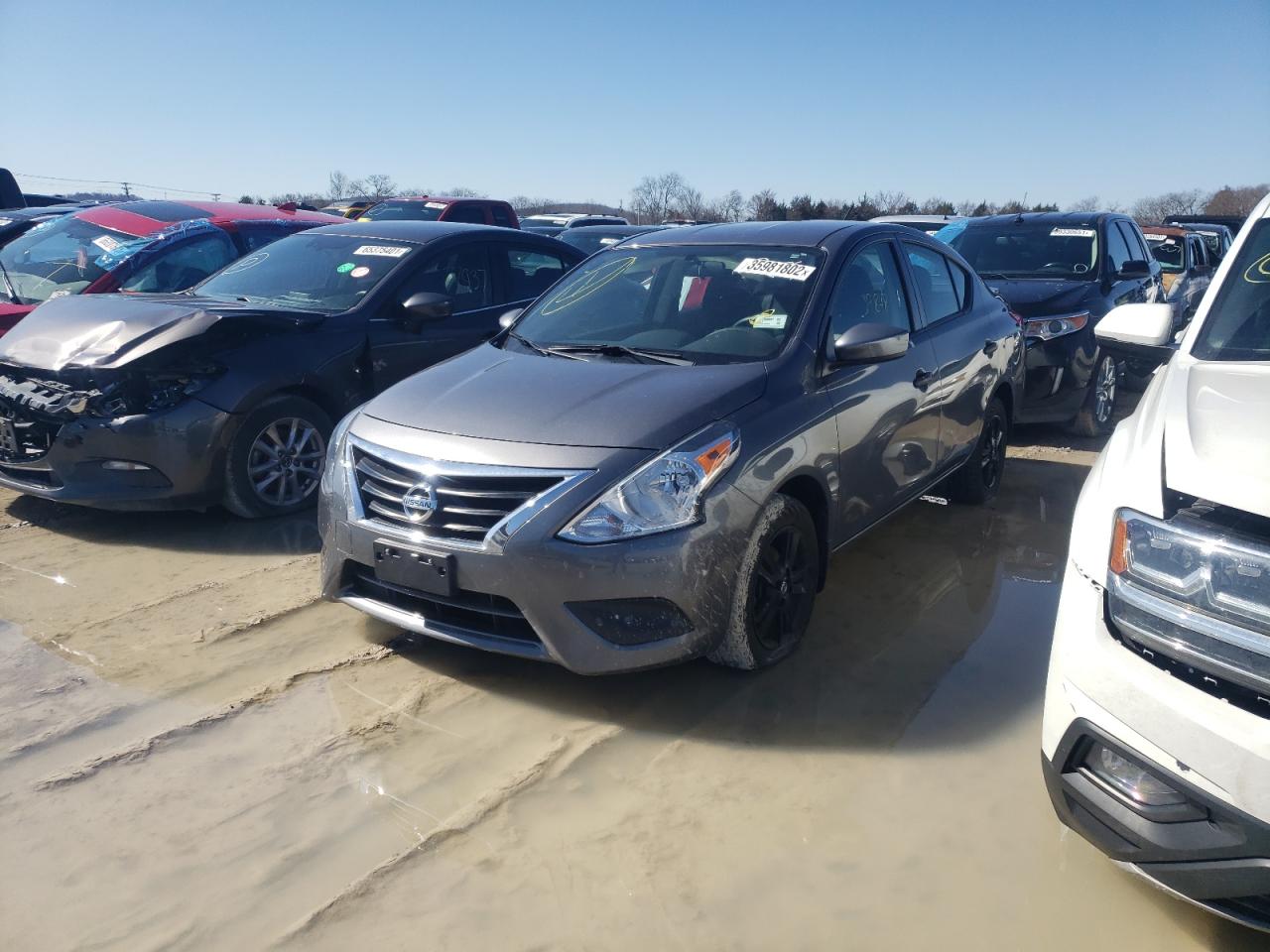 Photo 2 from auction – 2018 NISSAN VERSA S with VIN 3N1CN7AP4JL887404