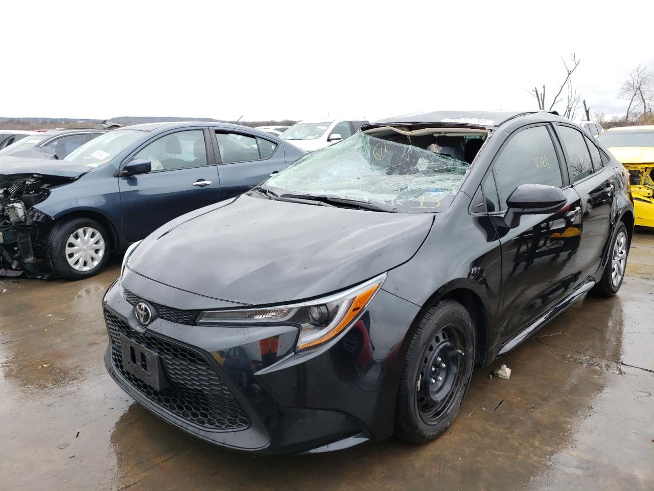 Photo 2 from auction – 2021 TOYOTA COROLLA LE with VIN 5YFEPMAE3MP194229