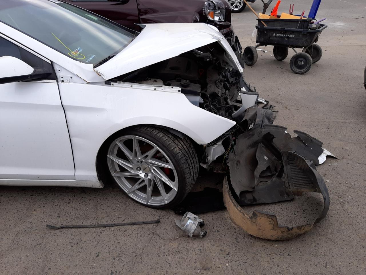 Photo 9 from auction – 2017 HYUNDAI SONATA SE with VIN 5NPE24AF2HH577413