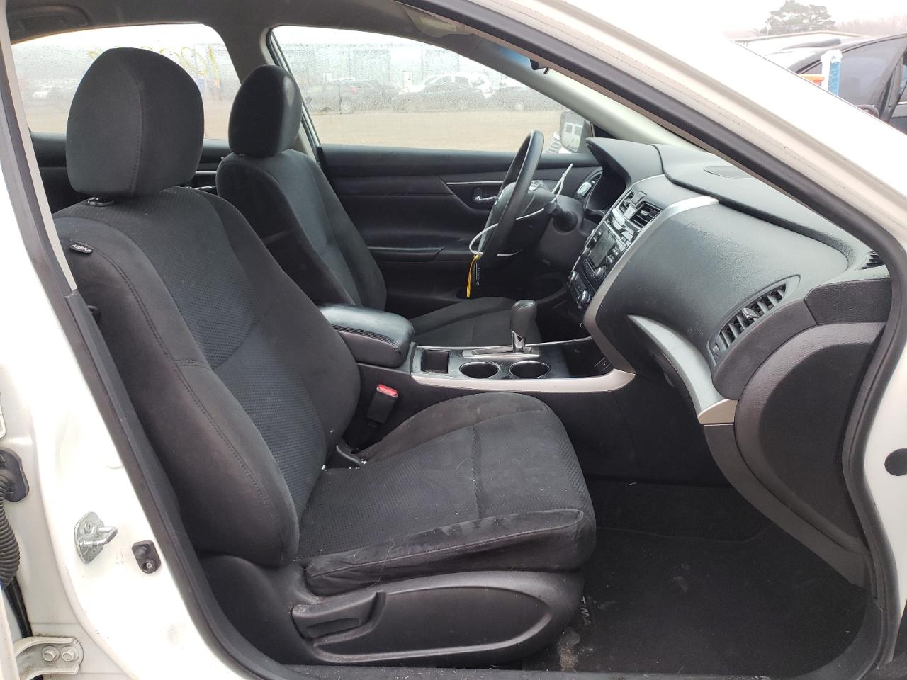 Photo 5 from auction – 2015 NISSAN ALTIMA 2.5 with VIN 1N4AL3AP9FN896258
