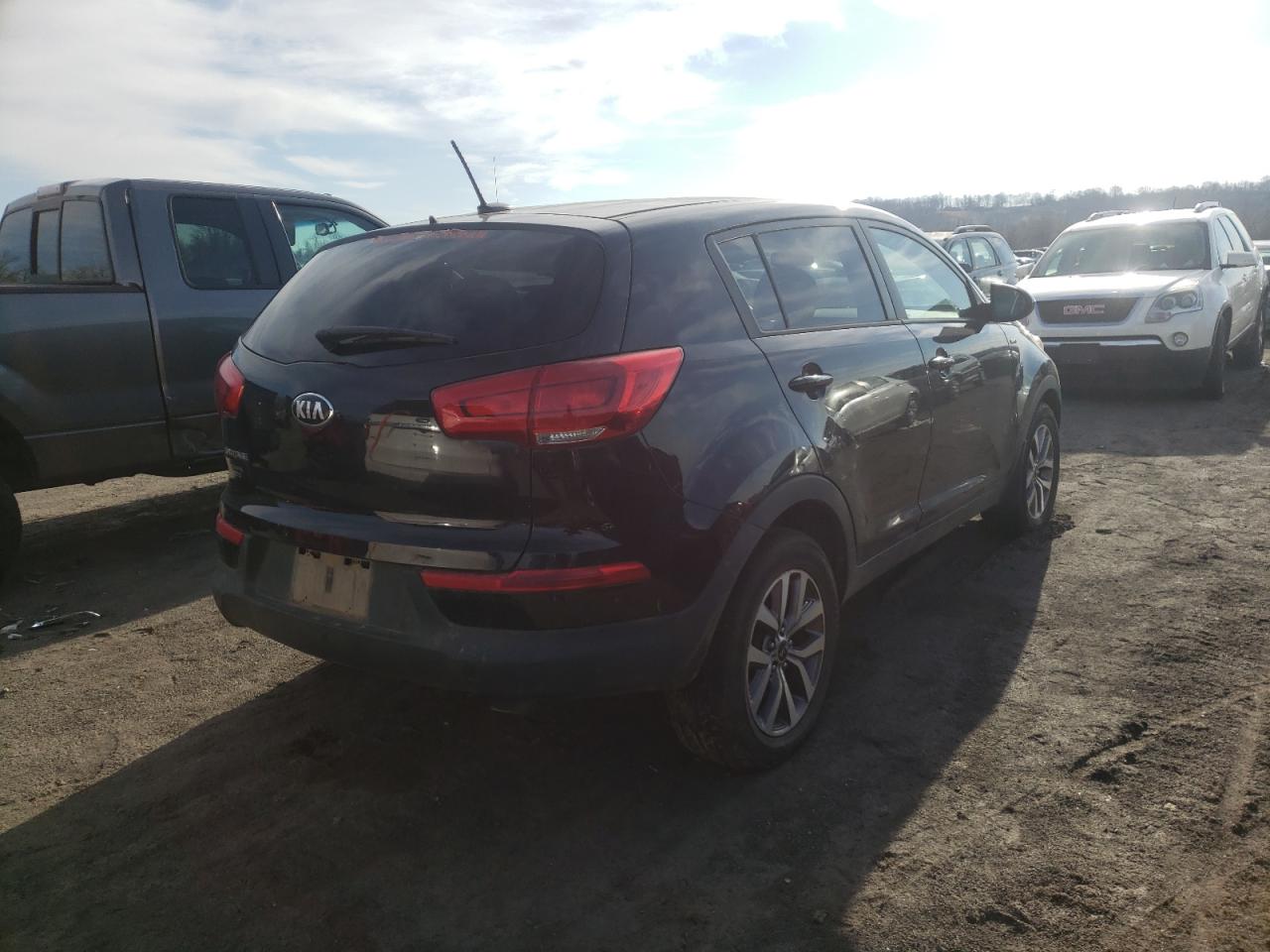 Photo 4 from auction – 2014 KIA SPORTAGE L with VIN KNDPBCACXE7568127
