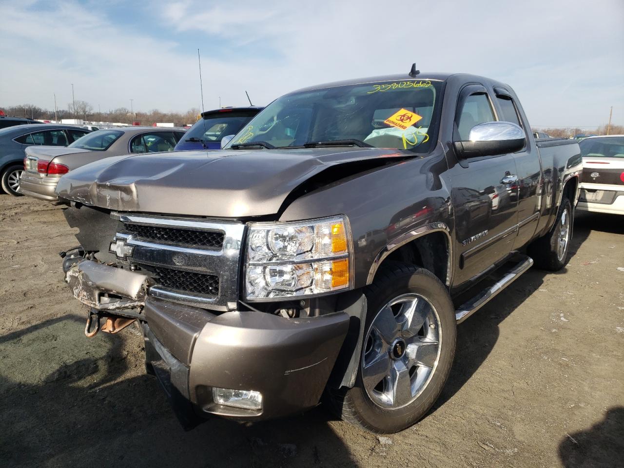 Photo 2 from auction – 2011 CHEVROLET SILVERADO with VIN 1GCRKTE30BZ310993