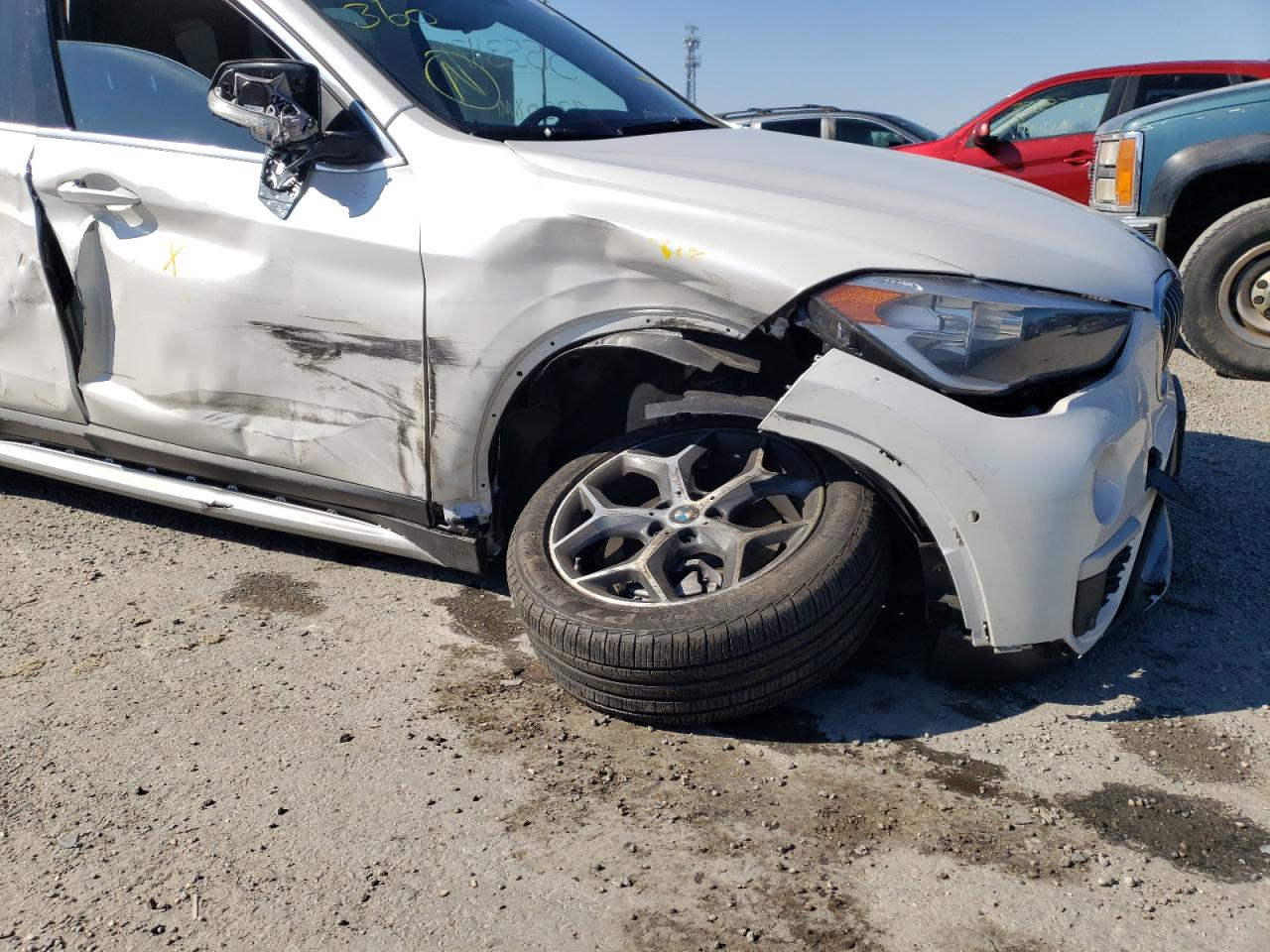 Photo 9 from auction – 2018 BMW X1 with VIN WBXHT3C3XJ5L34321