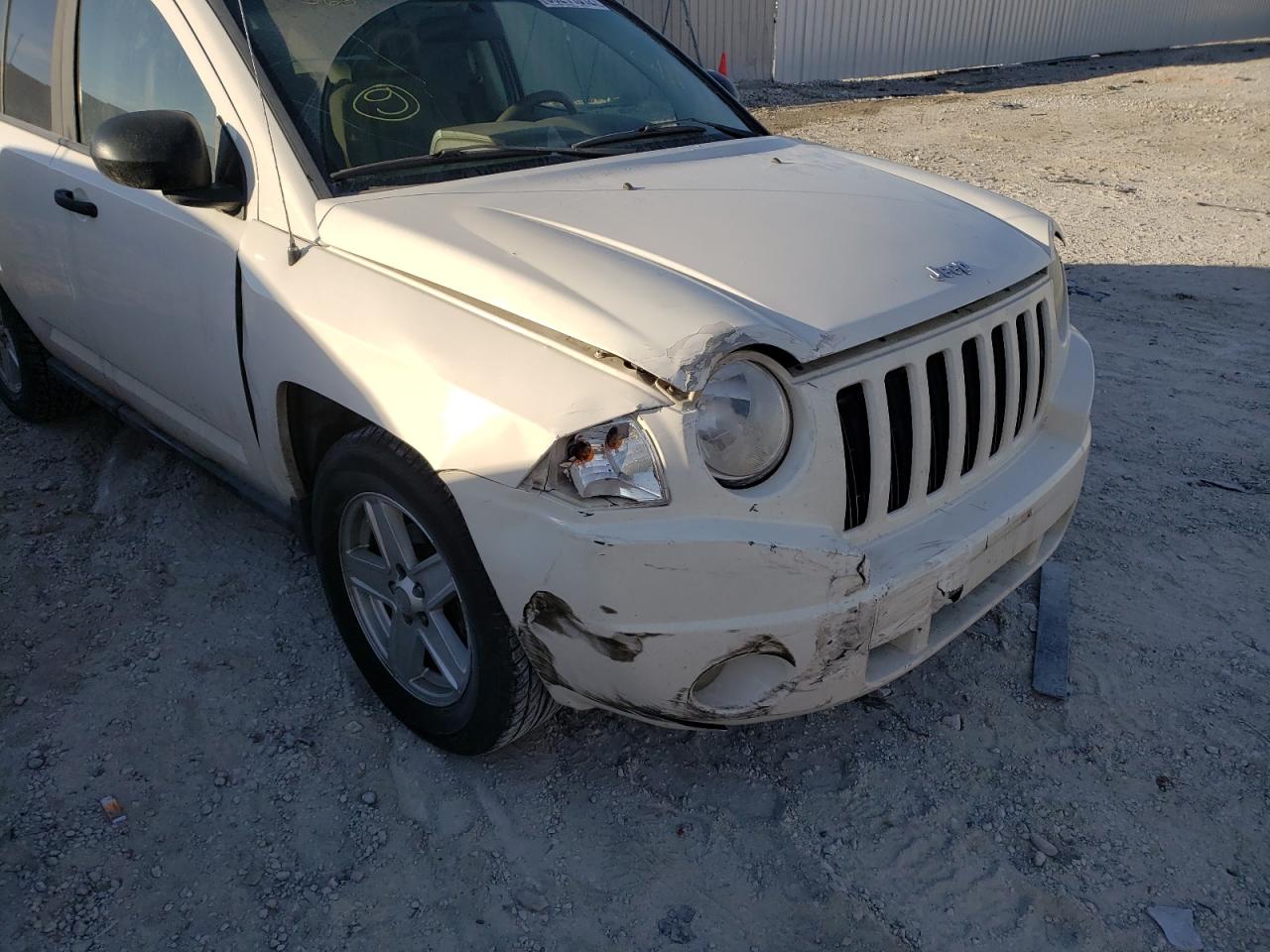 Photo 9 from auction – 2007 JEEP COMPASS with VIN 1J8FT47W87D112298