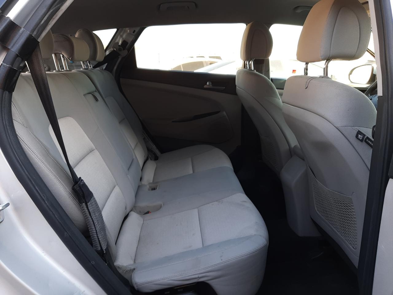 Photo 6 from auction – 2017 HYUNDAI TUCSON SE with VIN KM8J23A42HU264502