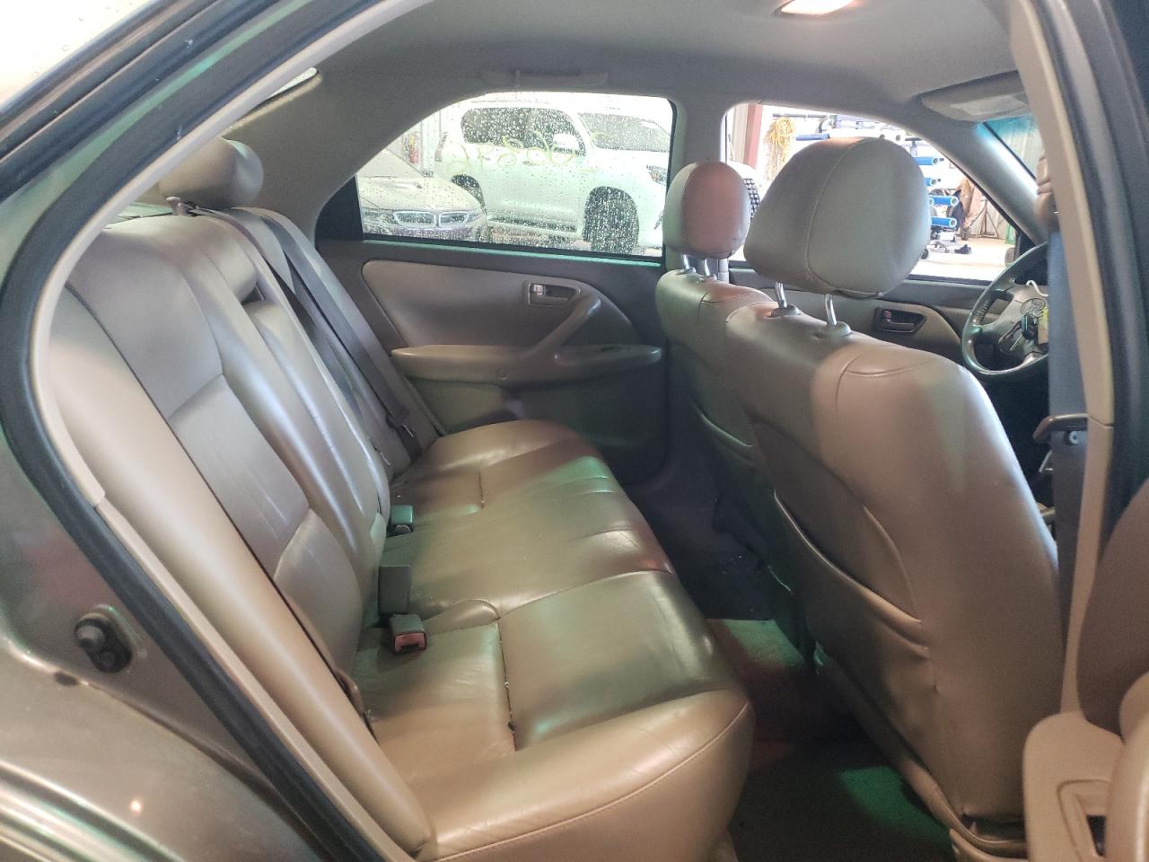 Photo 6 from auction – 2000 TOYOTA CAMRY CE with VIN 4T1BG22K7YU690618