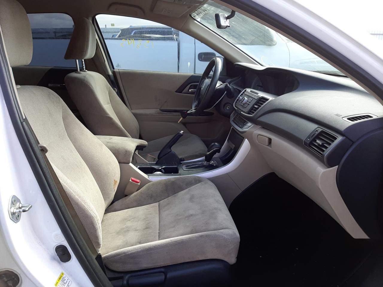 Photo 5 from auction – 2013 HONDA ACCORD LX with VIN 1HGCR2F37DA069530