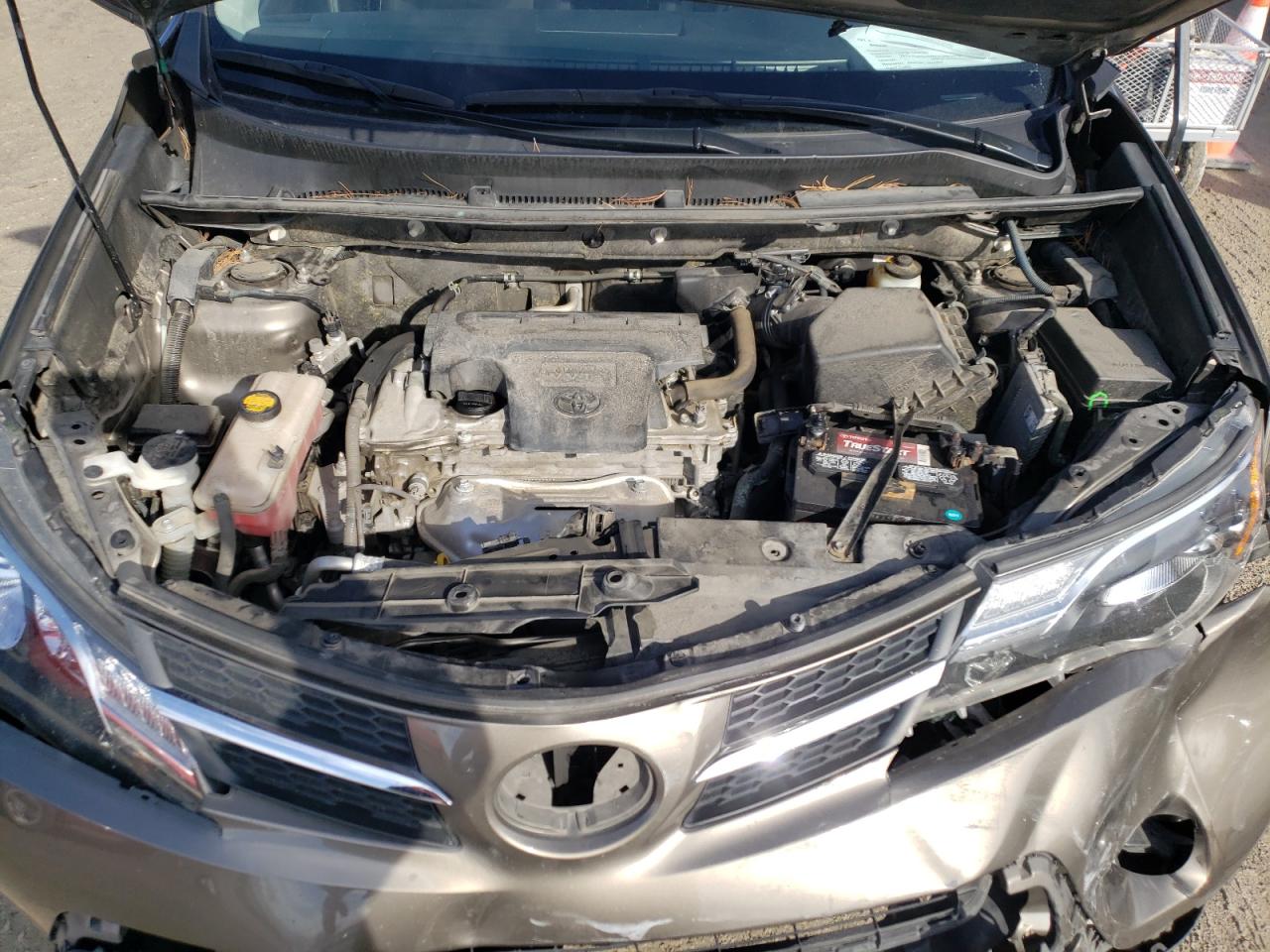 Photo 7 from auction – 2013 TOYOTA RAV4 XLE with VIN JTMWFREV9DD008288