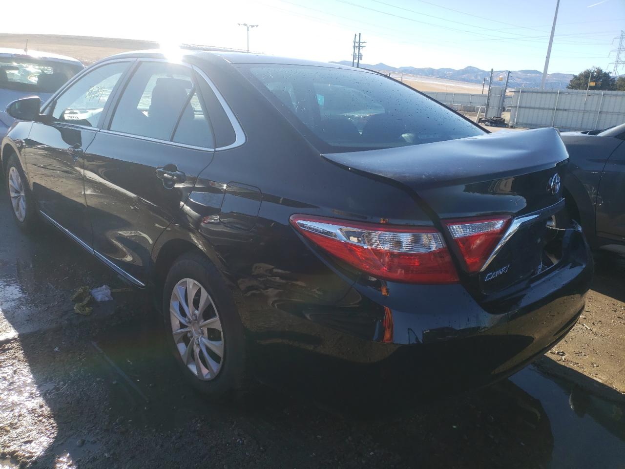 Photo 3 from auction – 2016 TOYOTA CAMRY LE with VIN 4T4BF1FK3GR577518
