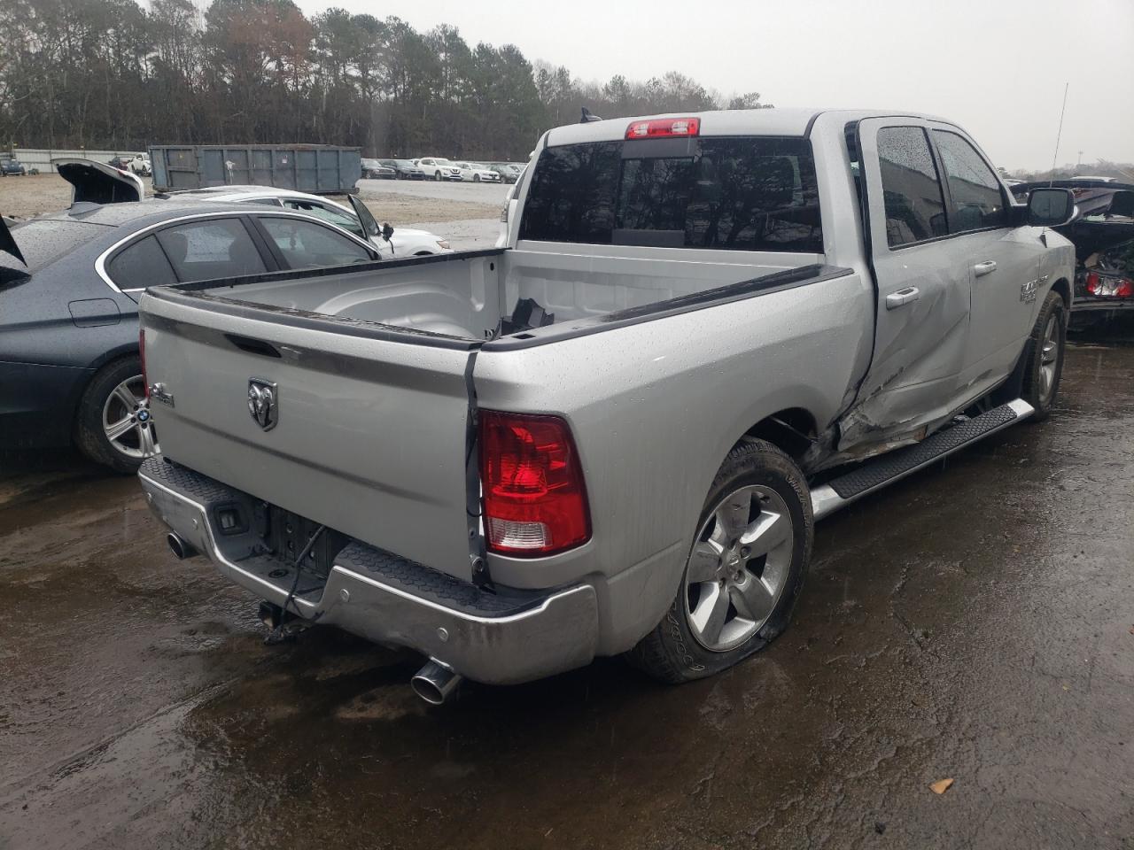 Photo 4 from auction – 2019 RAM 1500 CLASS with VIN 1C6RR6LT8KS563642