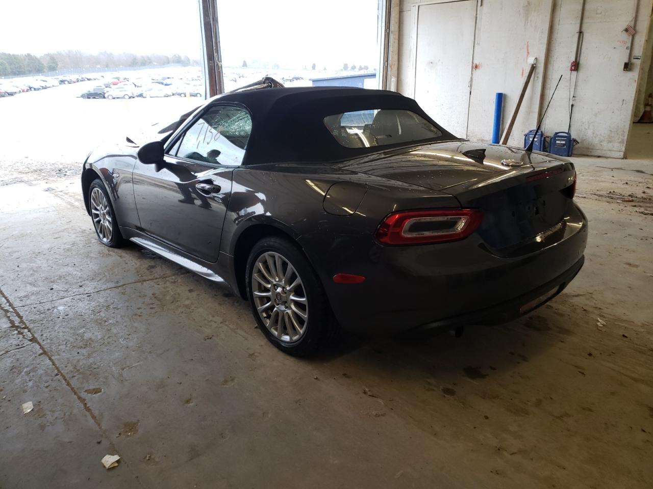 Zdjęcie 3 z aukcji – 2018 FIAT 124 SPIDER z VIN JC1NFAEK0J0138575