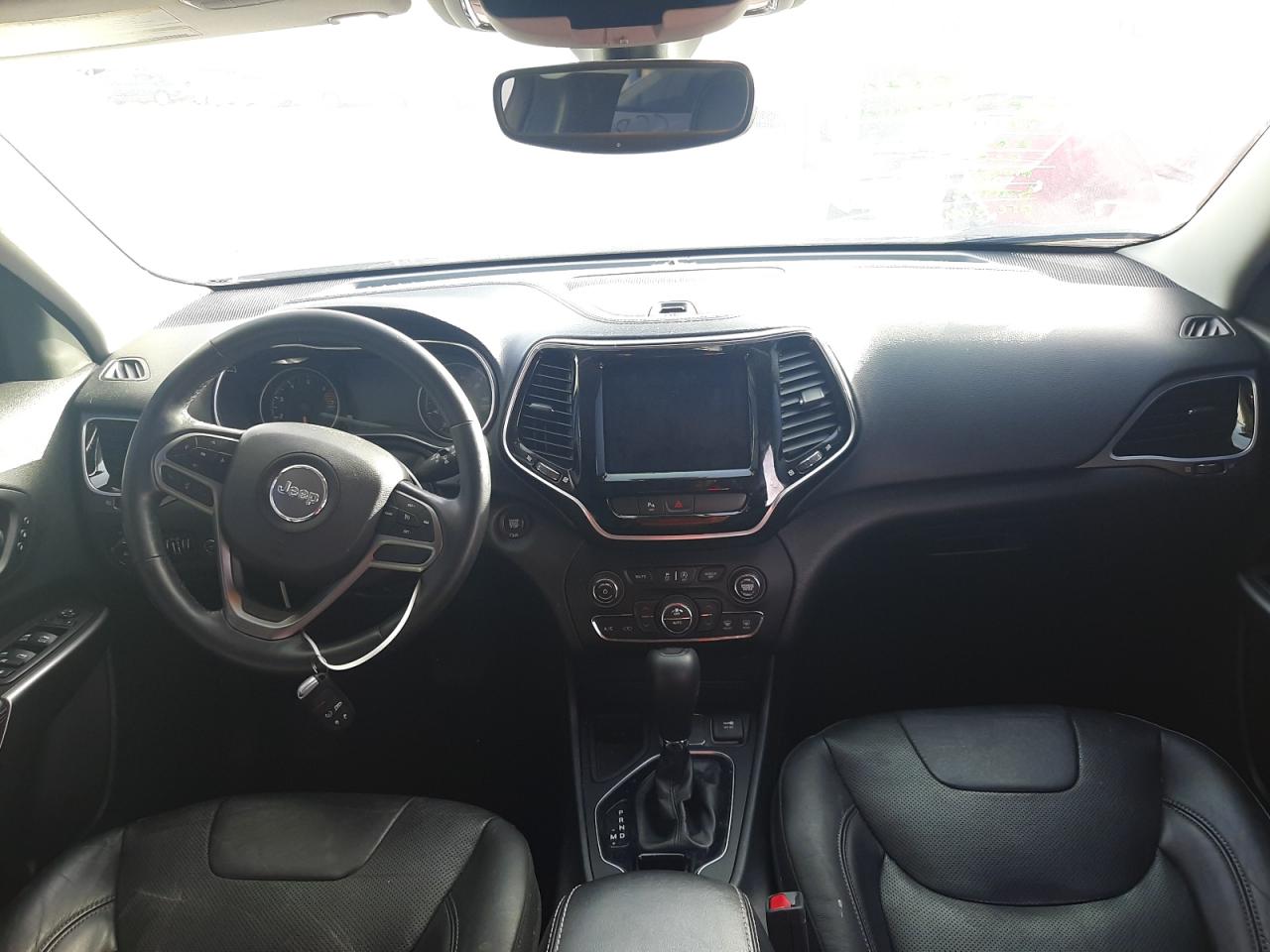 Photo 9 from auction – 2019 JEEP CHEROKEE L with VIN 1C4PJLDBXKD387290