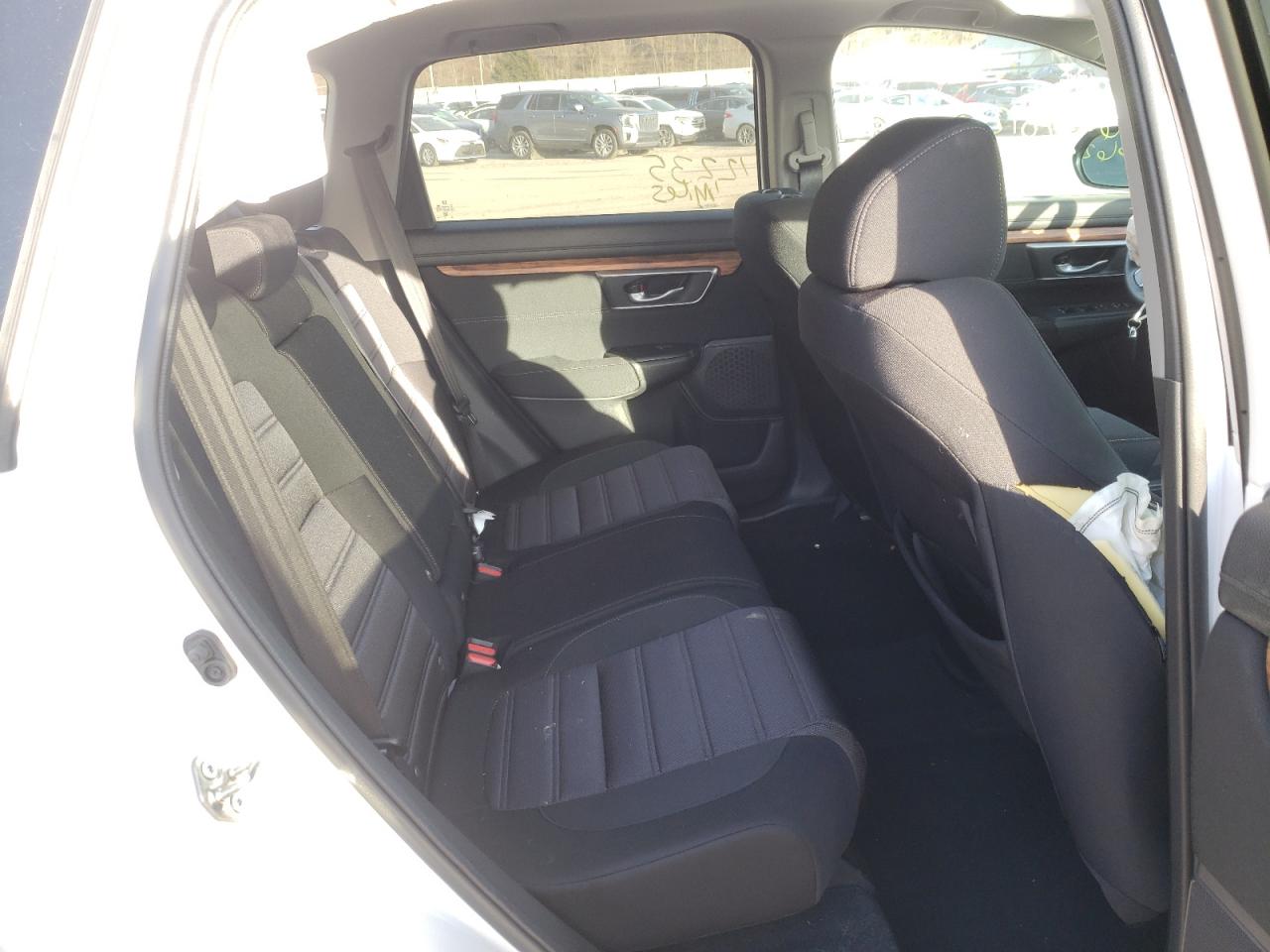 Photo 6 from auction – 2020 HONDA CRV with VIN 2HKRW2H53LH663054