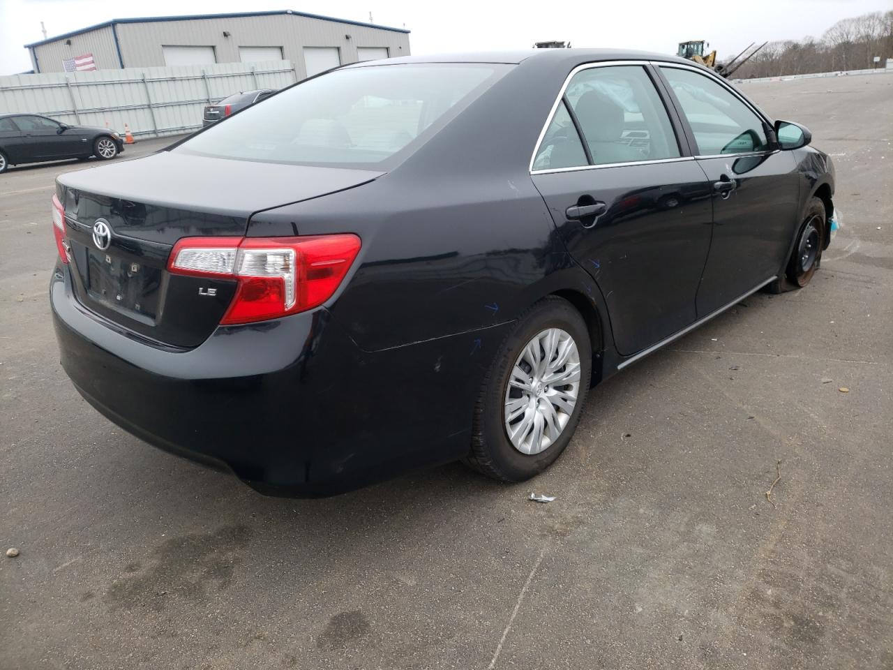 Photo 4 from auction – 2013 TOYOTA CAMRY L with VIN 4T1BF1FK3DU247271