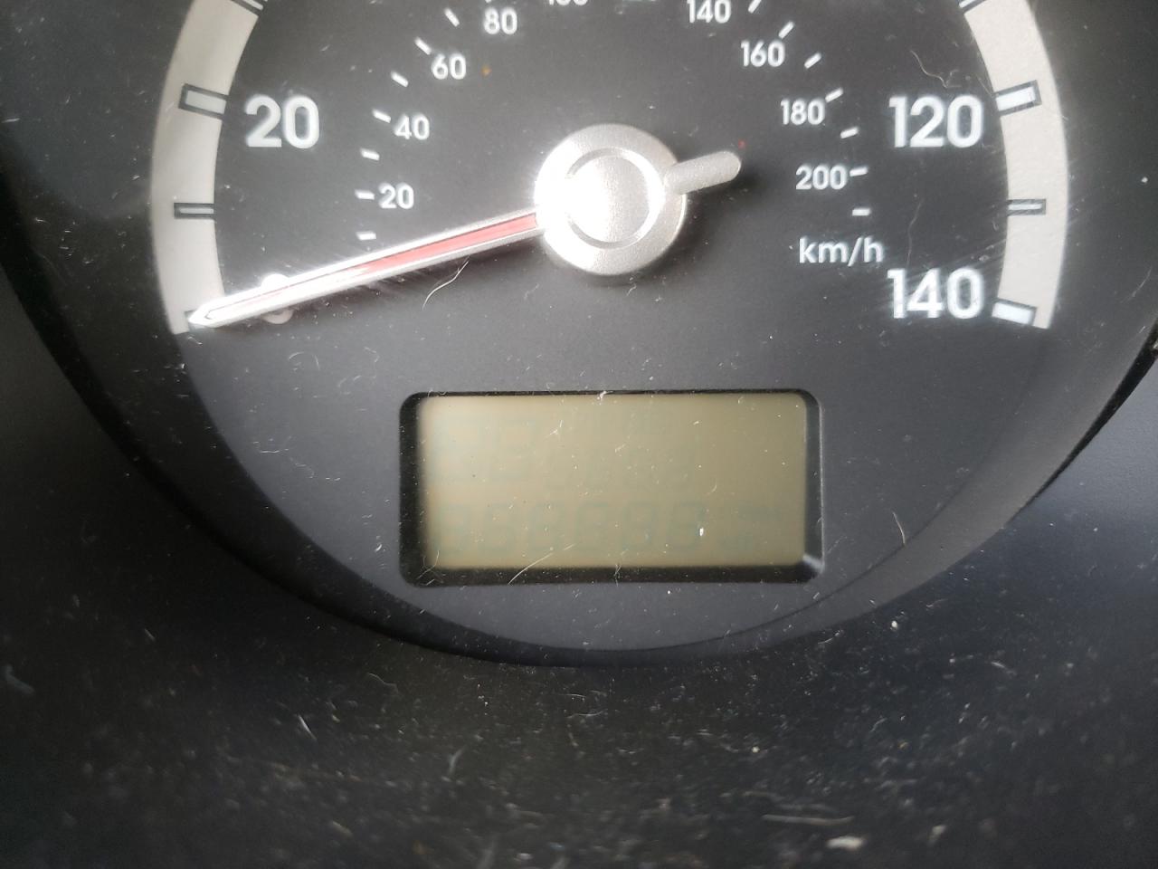 Photo 8 from auction – 2007 KIA SPORTAGE E with VIN KNDJE723977422968