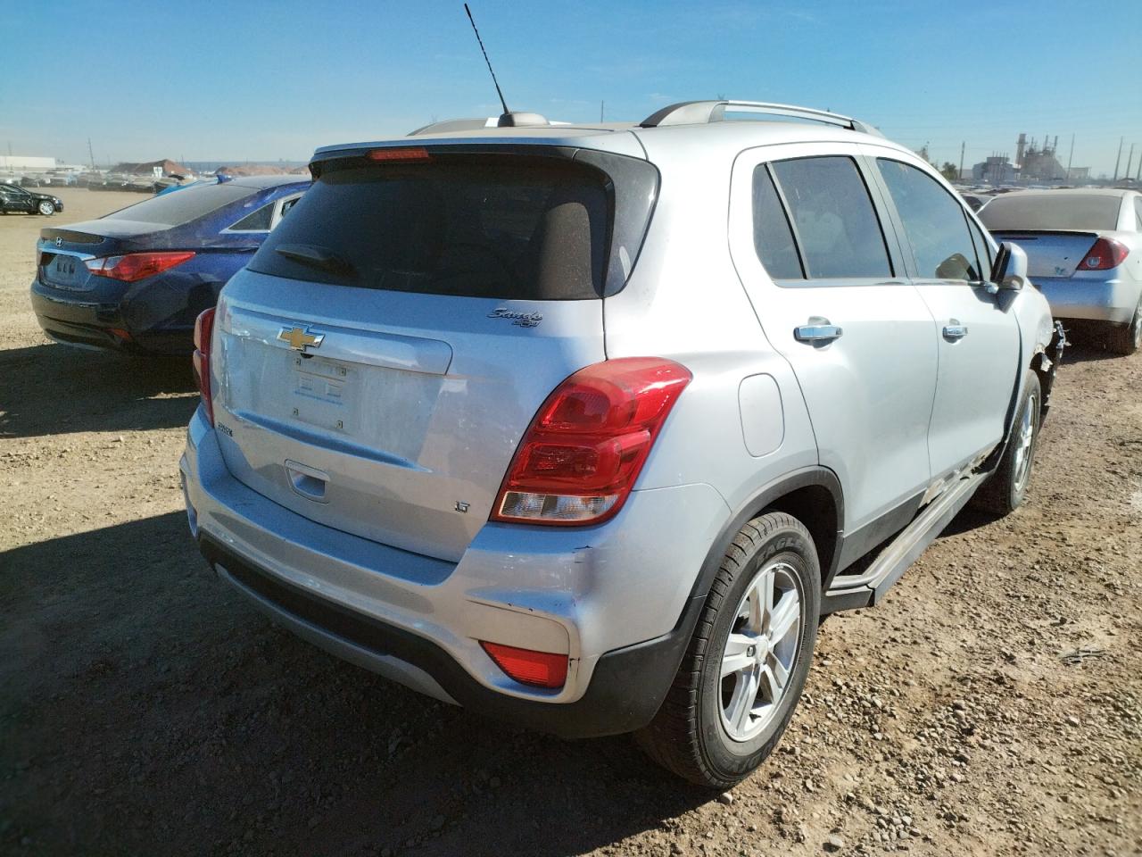 Photo 4 from auction – 2019 CHEVROLET TRAX 1LT with VIN KL7CJLSB2KB895652