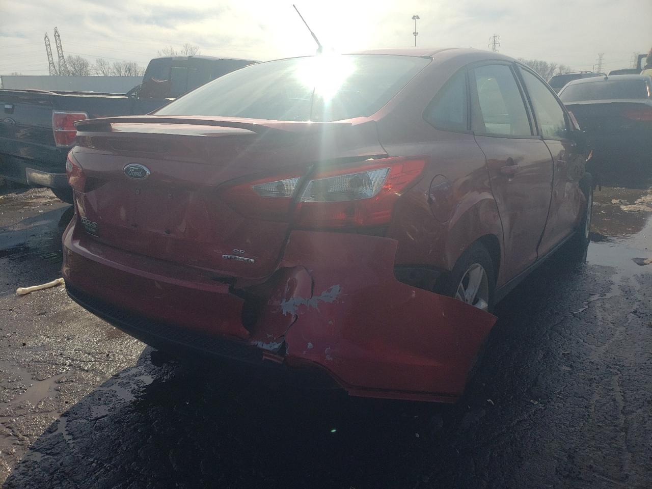 Photo 4 from auction – 2012 FORD FOCUS SE with VIN 1FAHP3F2XCL475737