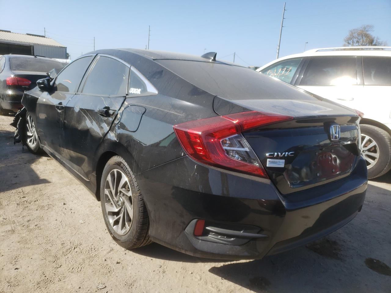 Photo 3 from auction – 2017 HONDA CIVIC EX with VIN 19XFC2F76HE075399