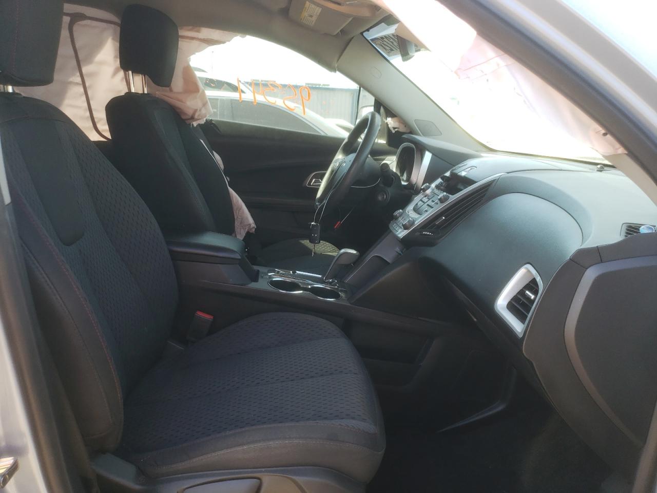 Photo 5 from auction – 2014 CHEVROLET EQUINOX LS with VIN 2GNALAEK8E6118928
