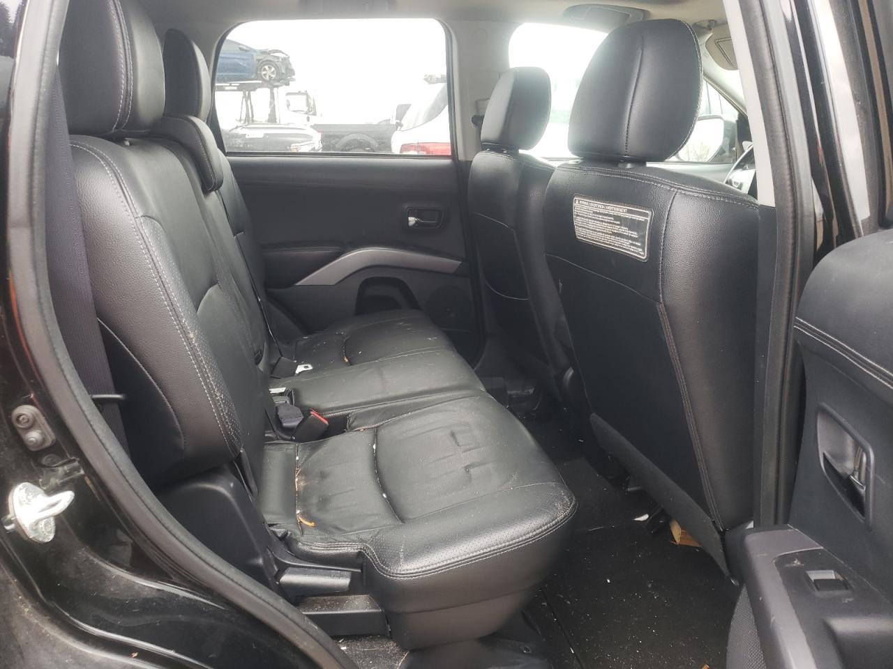 Photo 6 from auction – 2012 MITSUBISHI OUTLANDER with VIN JA4JS4AX0CU003201