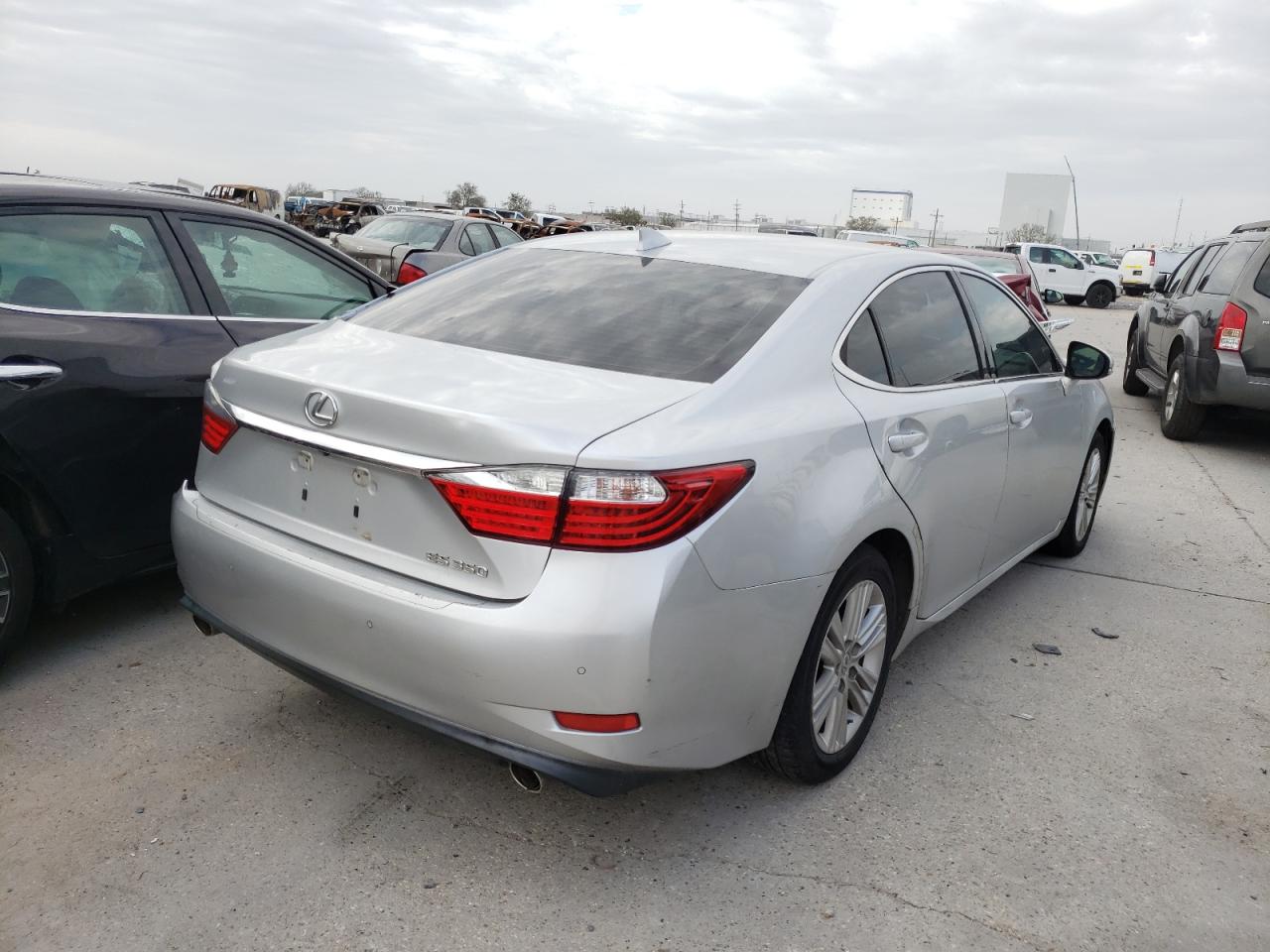 Photo 4 from auction – 2015 LEXUS ES 350 with VIN JTHBK1GG2F2193002