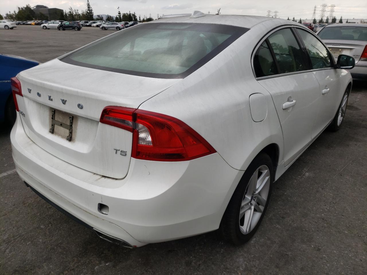 Photo 4 from auction – 2014 VOLVO S60 T5 with VIN YV1612FS8E2273978