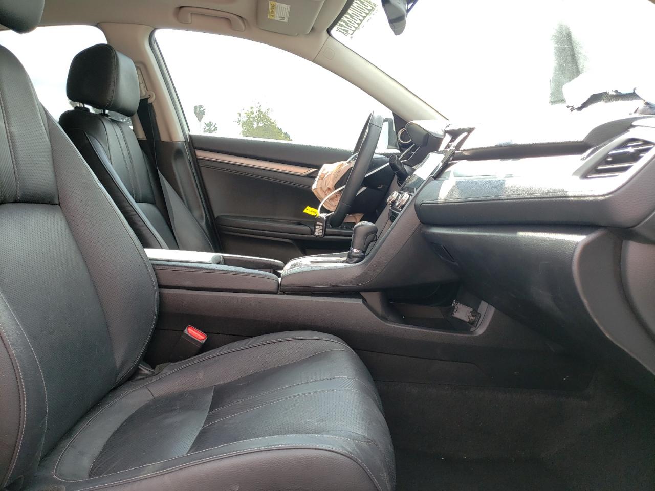 Photo 5 from auction – 2018 HONDA CIVIC EXL with VIN JHMFC1F72JX033231