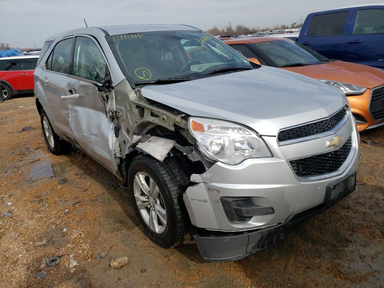 CHEVROLET EQUINOX LS 2015 with VIN 1GNALAEK5FZ128998 - Photo from auction