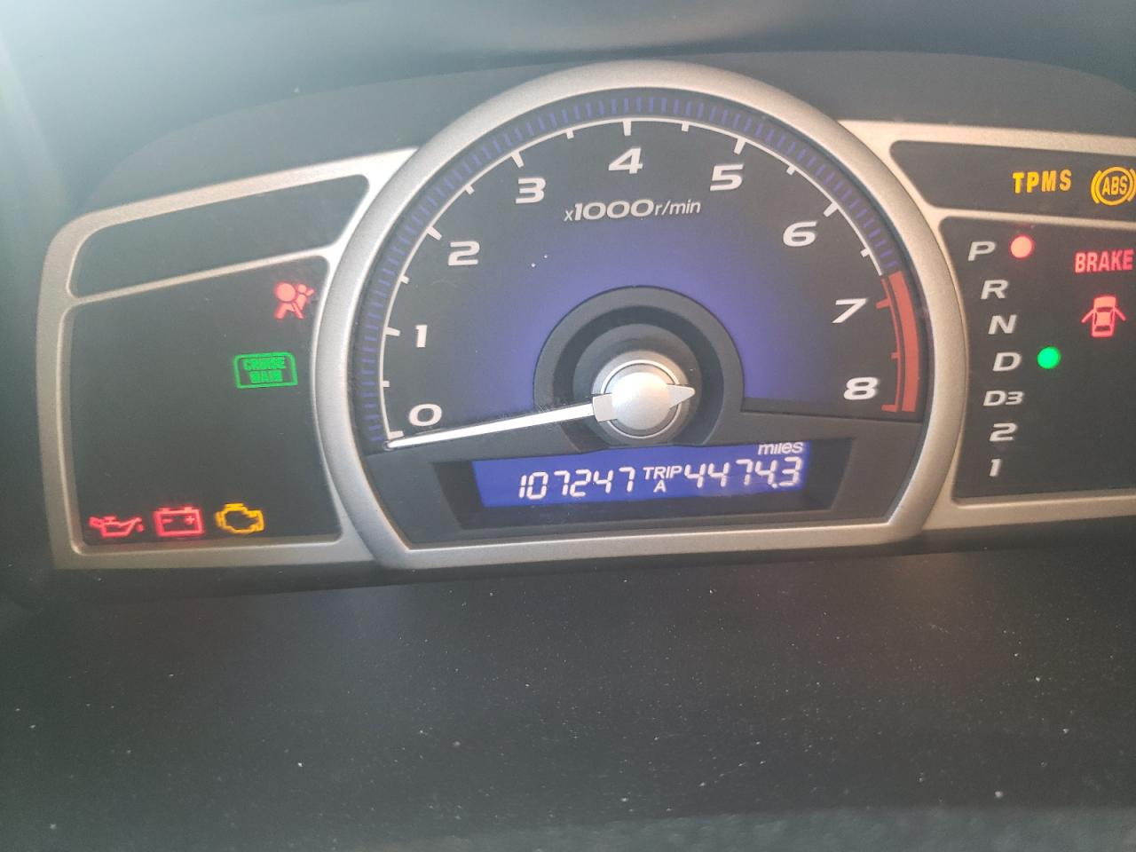 Photo 8 from auction – 2011 HONDA CIVIC LX with VIN 2HGFA1F51BH520384