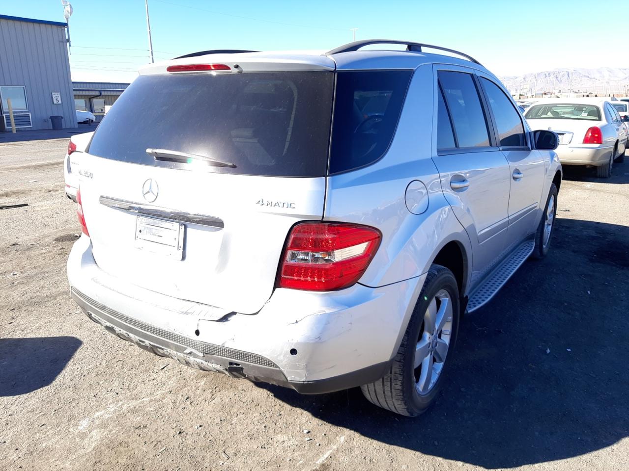 Photo 4 from auction – 2007 MERCEDES-BENZ ML 350 with VIN 4JGBB86E07A238340