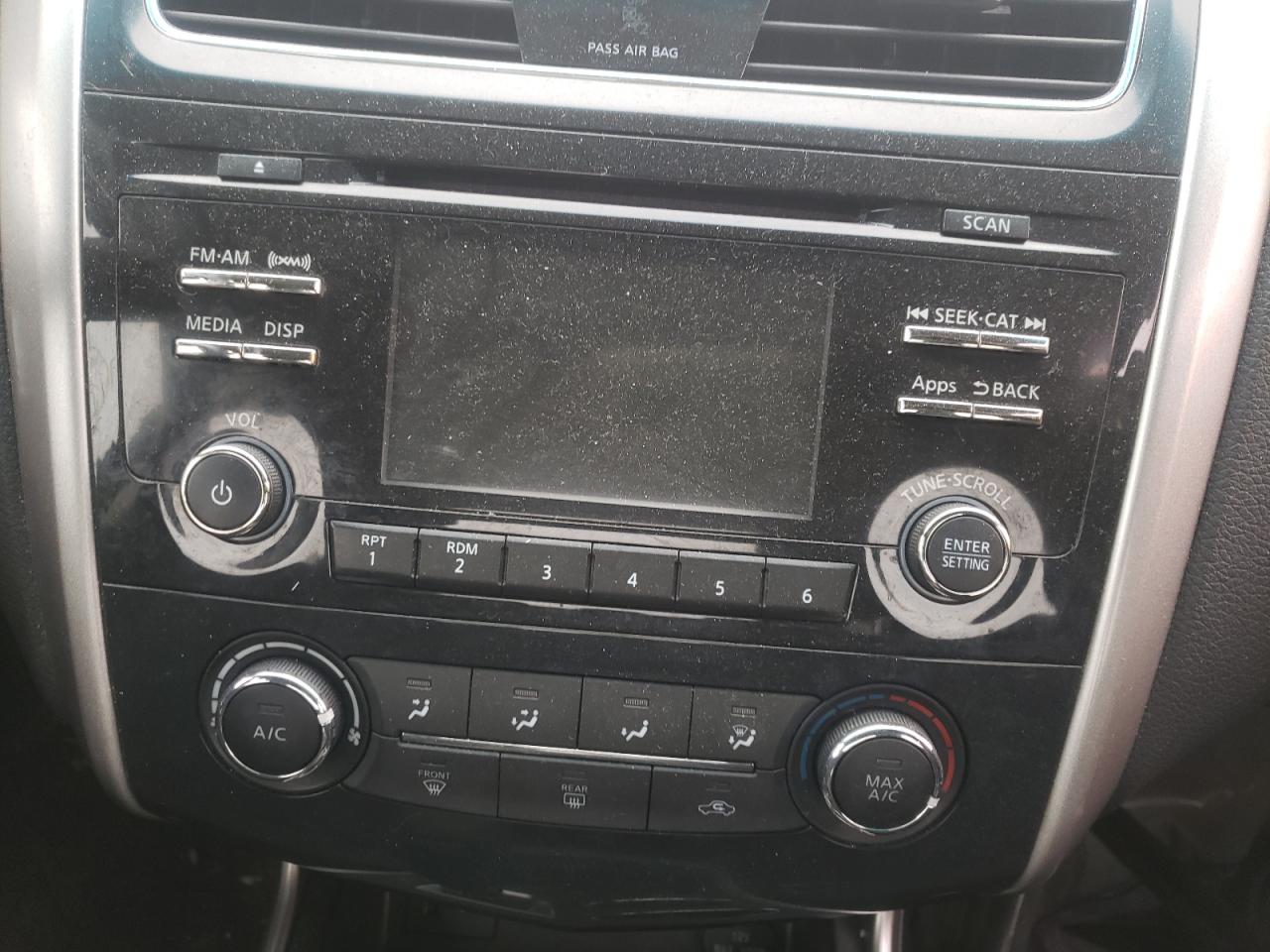 Photo 9 from auction – 2015 NISSAN ALTIMA 2.5 with VIN 1N4AL3AP3FN863711