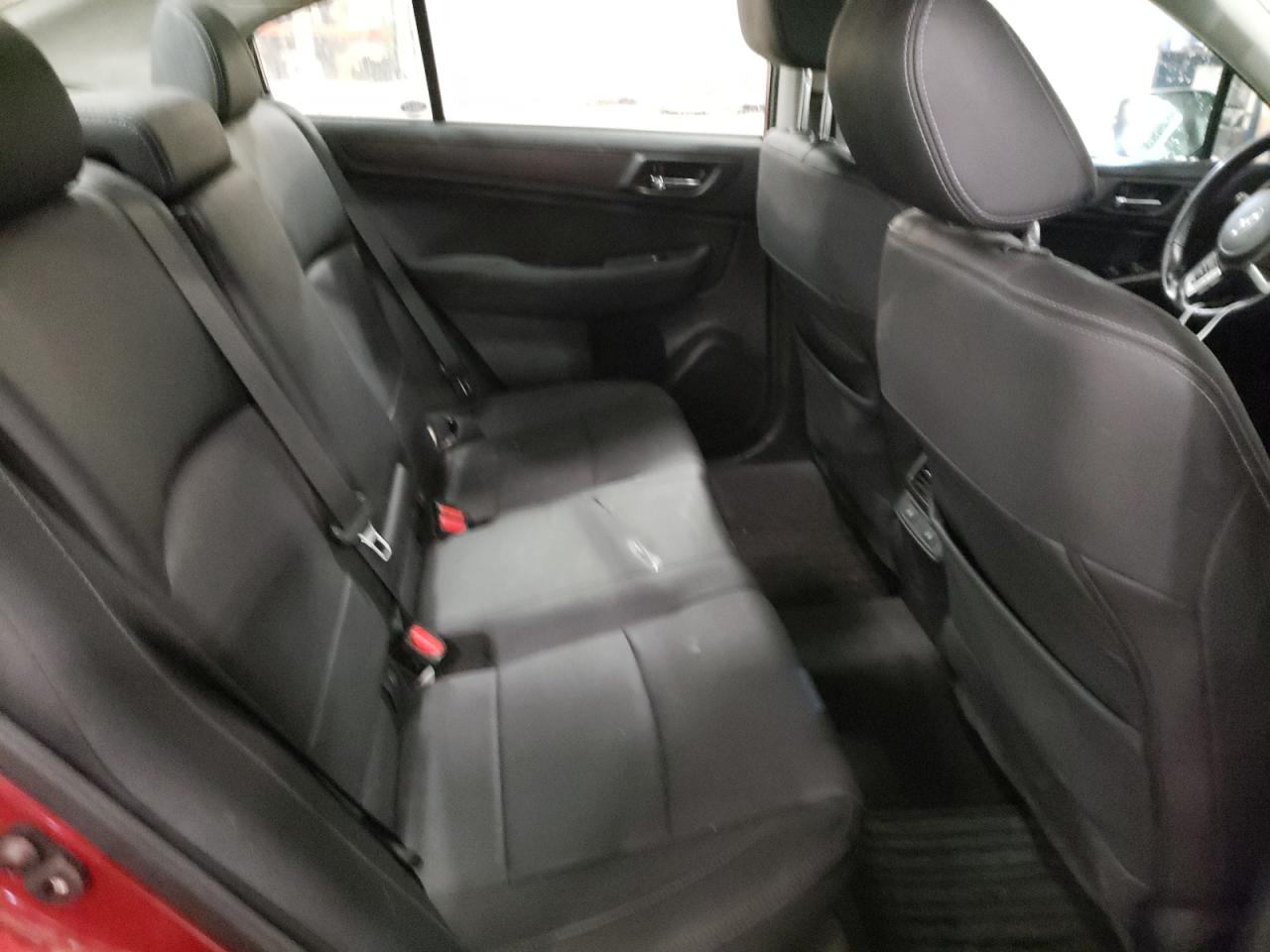 Photo 6 from auction – 2016 SUBARU LEGACY 2.5 with VIN 4S3BNBN60G3039182
