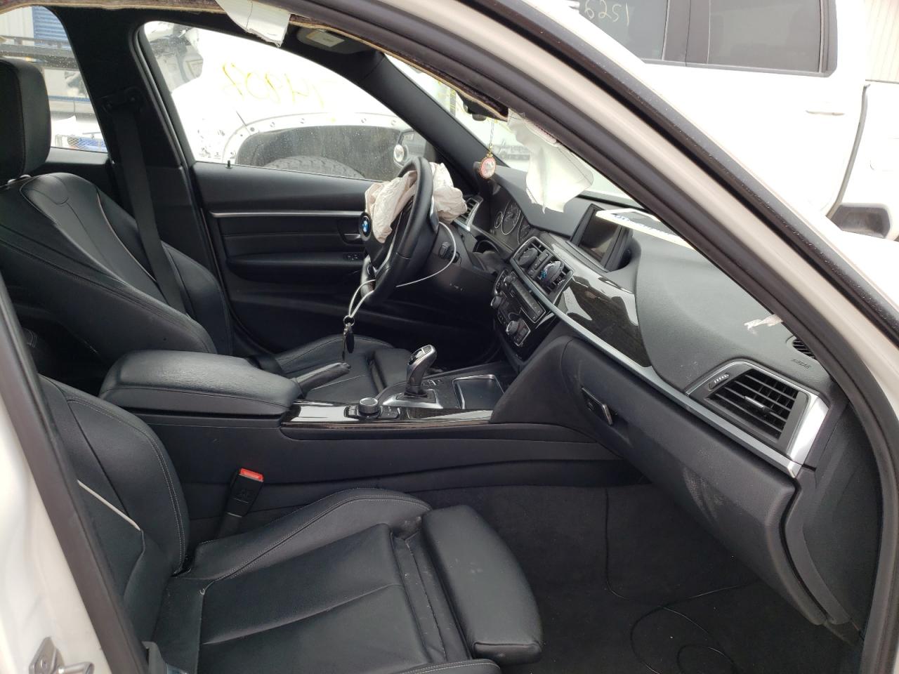 Photo 5 from auction – 2016 BMW 328 I SULE with VIN WBA8E9C50GK644612